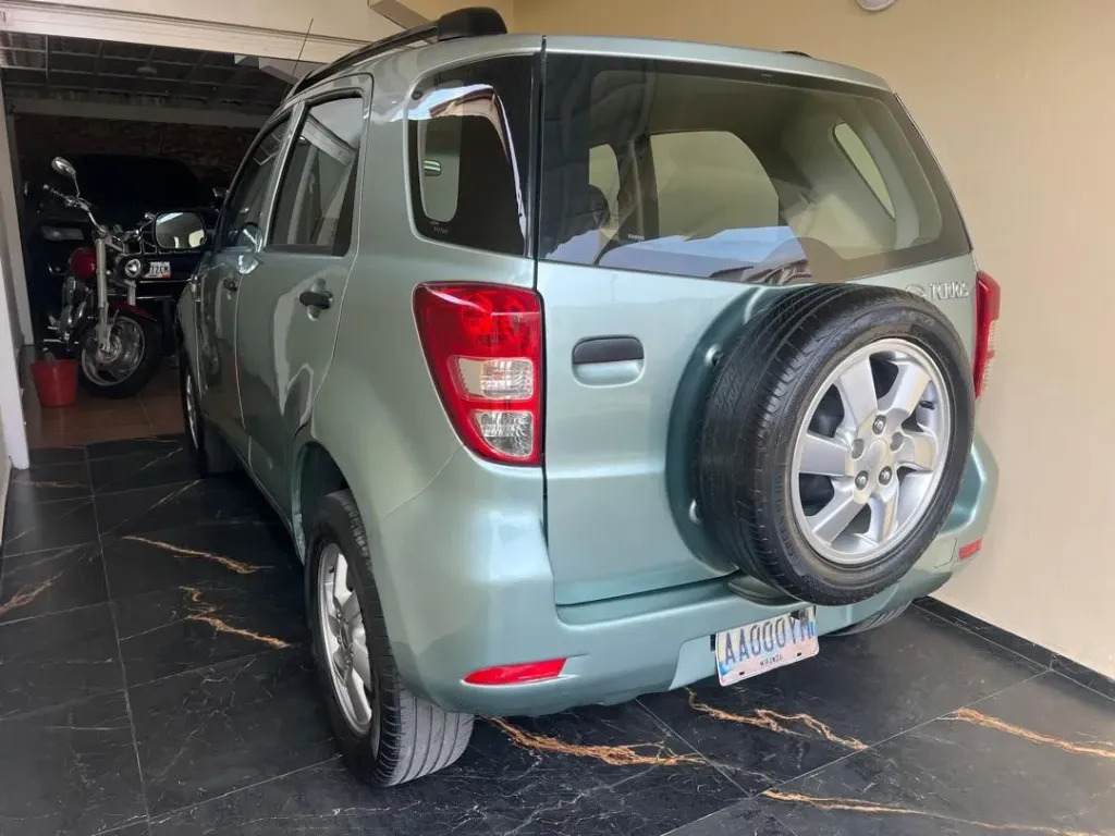 Vista 4 del vehículo: Toyota Terios