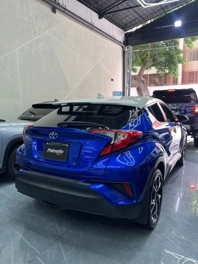 Vista 11 del vehículo: Toyota C-hr