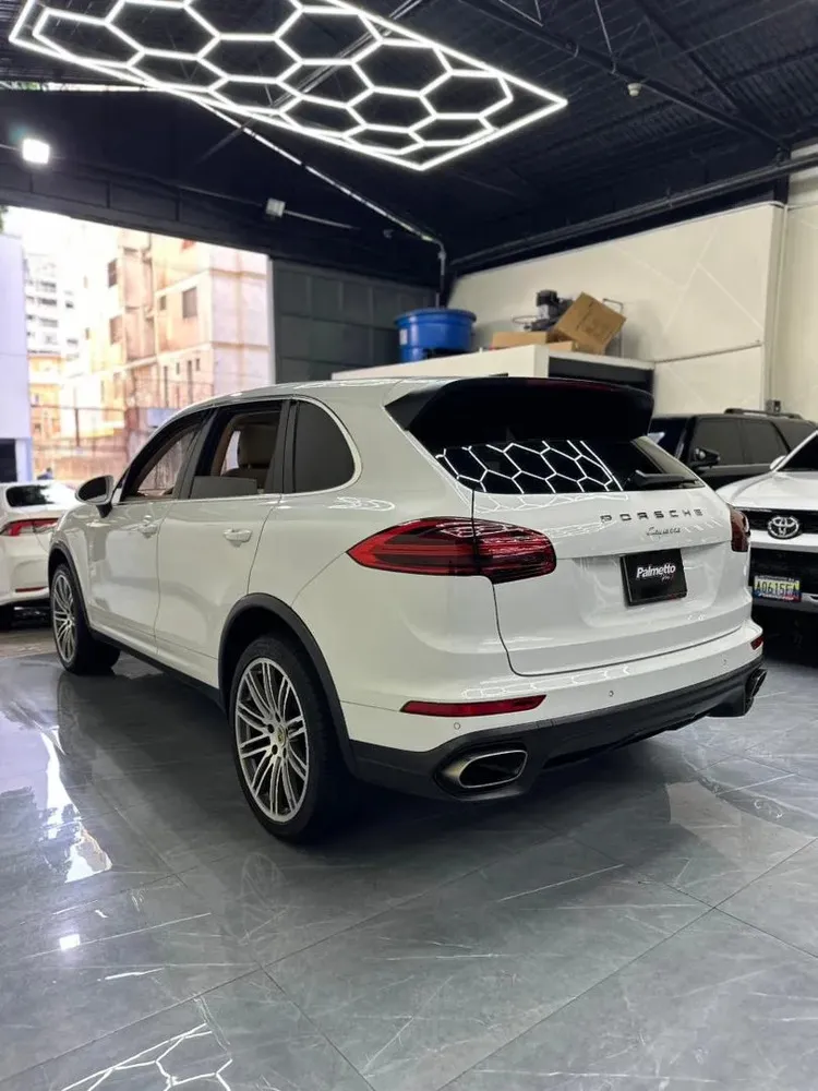 Vista 12 del vehículo: Porsche Cayenne