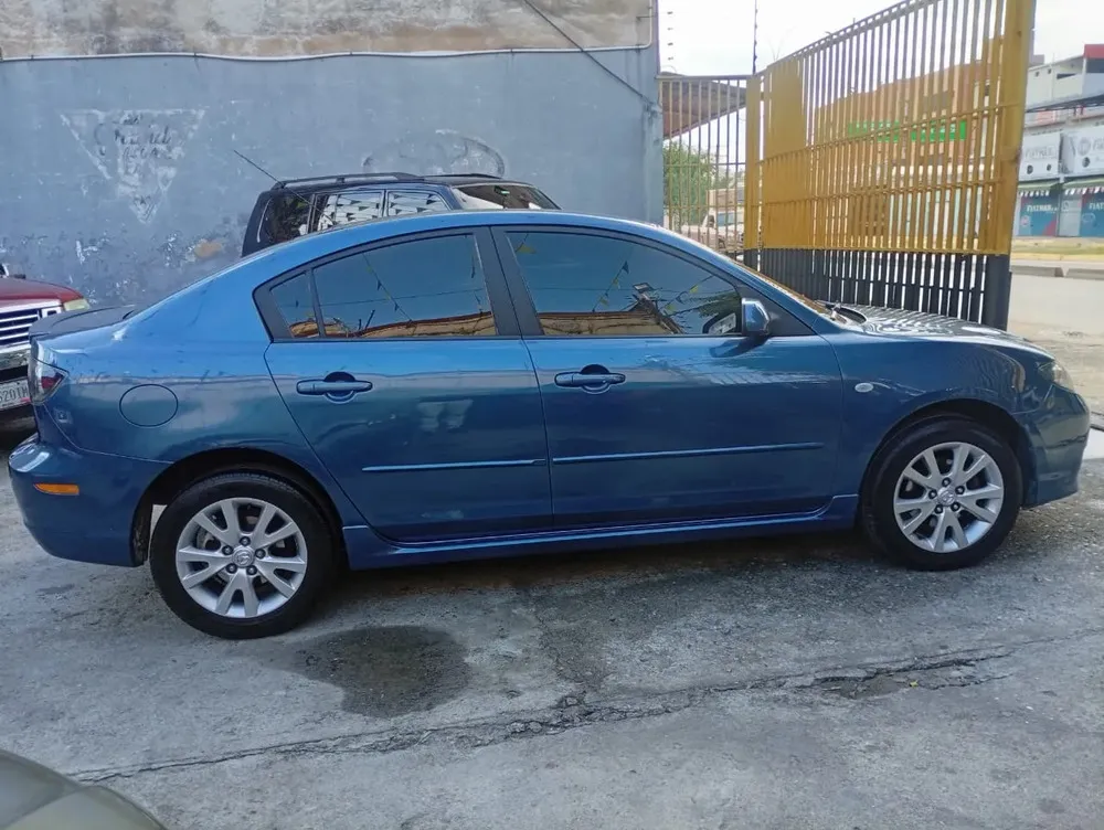 Vista 8 del vehículo: Mazda Mazda