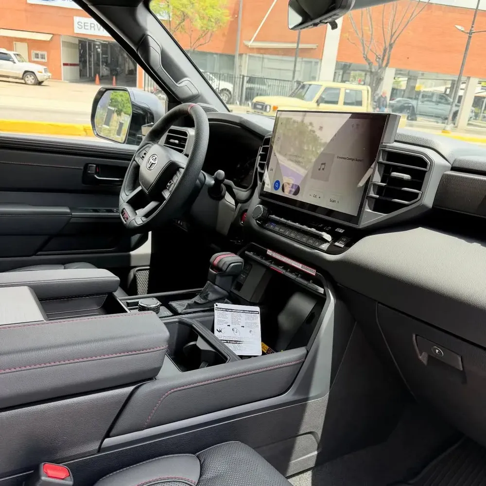 Vista 6 del vehículo: Toyota Sequoia