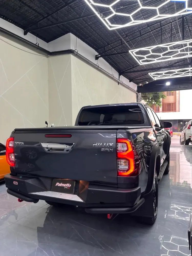 Vista 11 del vehículo: Toyota Hilux
