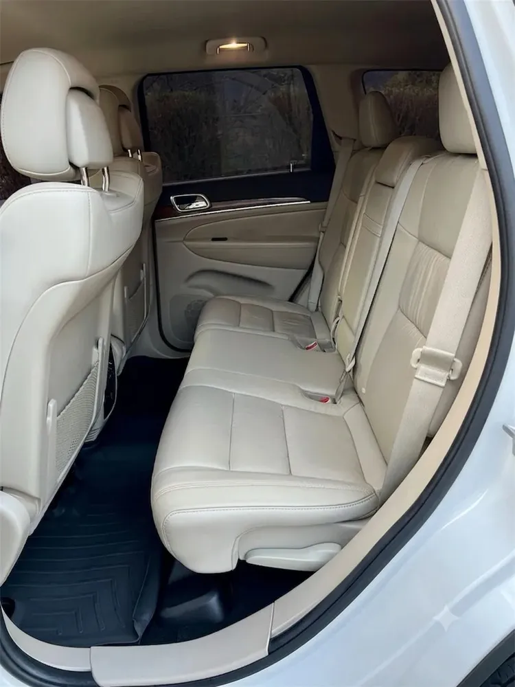 Vista 12 del vehículo: Jeep Grand Cherokee