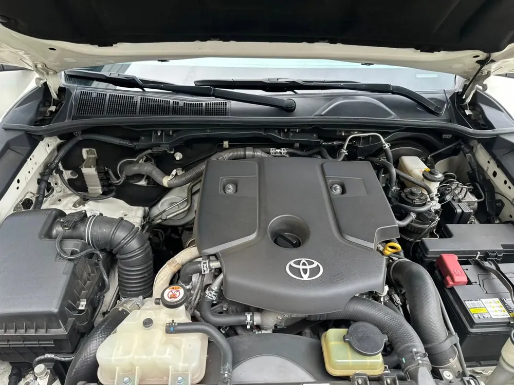 Vista 14 del vehículo: Toyota Hilux