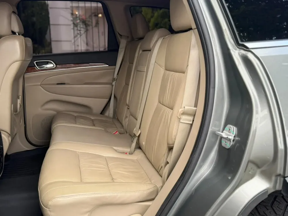 Vista 13 del vehículo: Jeep Grand