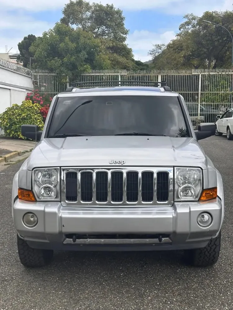 Vista 3 del vehículo: Jeep Commander