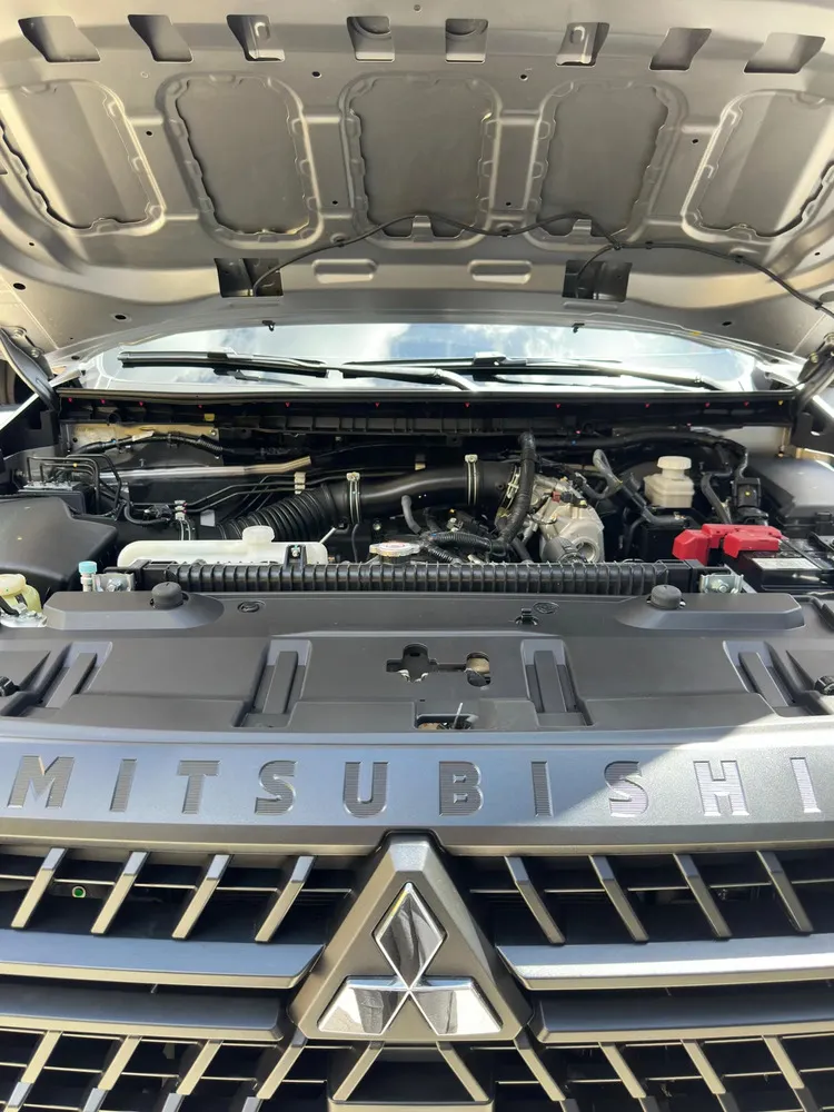 Vista 11 del vehículo: Mitsubishi L200