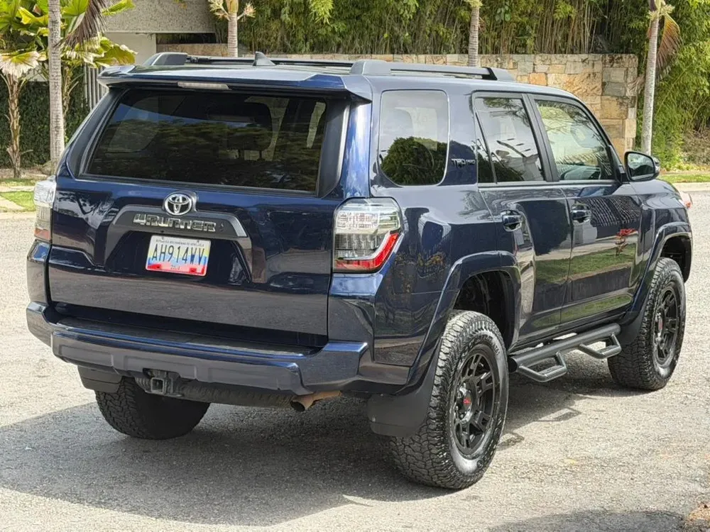Vista 4 del vehículo: Toyota 4runner