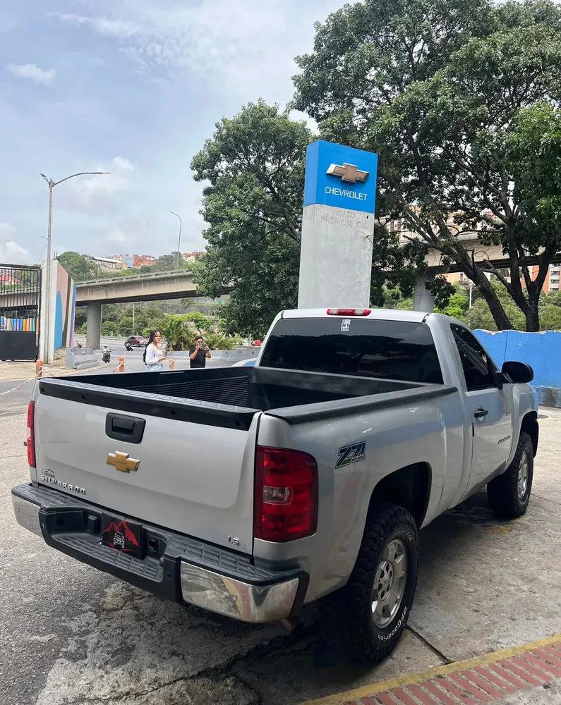 Vista 8 del vehículo: Chevrolet Silverado