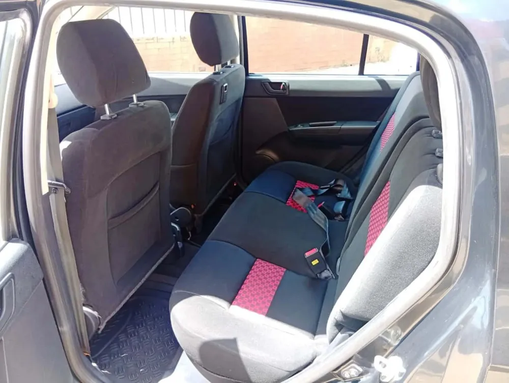 Vista 12 del vehículo: Hyundai Getz