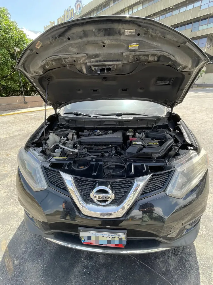 Vista 8 del vehículo: Nissan Rogué