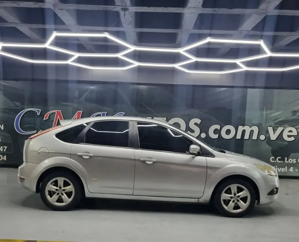 Vista 3 del vehículo: Ford Focus
