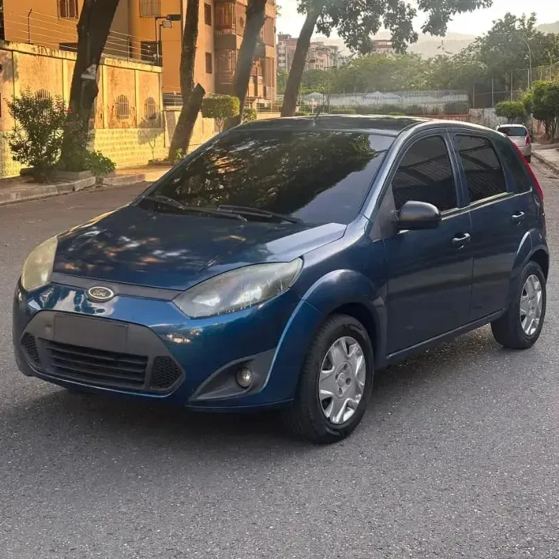 Vista 2 del vehículo: Ford Fiesta