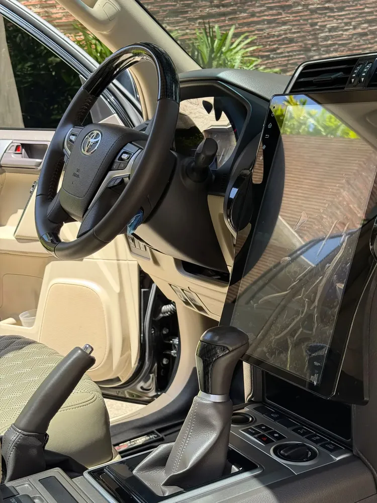 Vista 8 del vehículo: Toyota Land