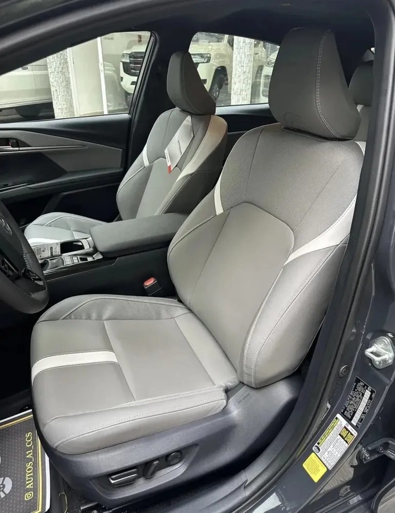 Vista 7 del vehículo: Toyota Camry