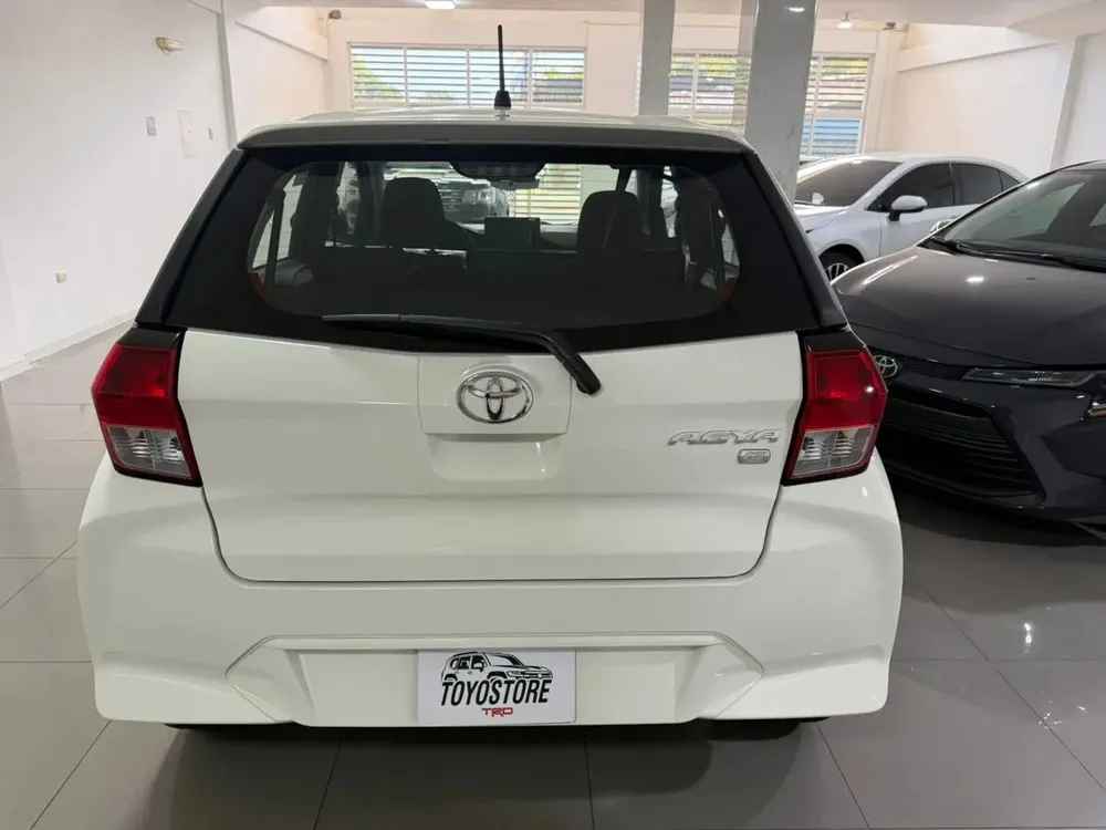 Vista 3 del vehículo: Toyota Agya