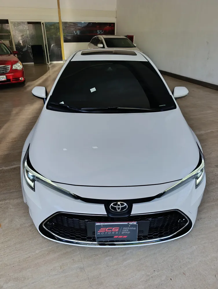 Vista 3 del vehículo: Toyota Corolla
