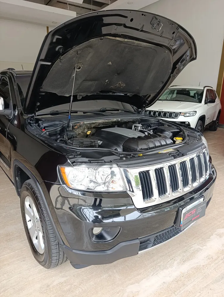 Vista 17 del vehículo: Jeep Grand