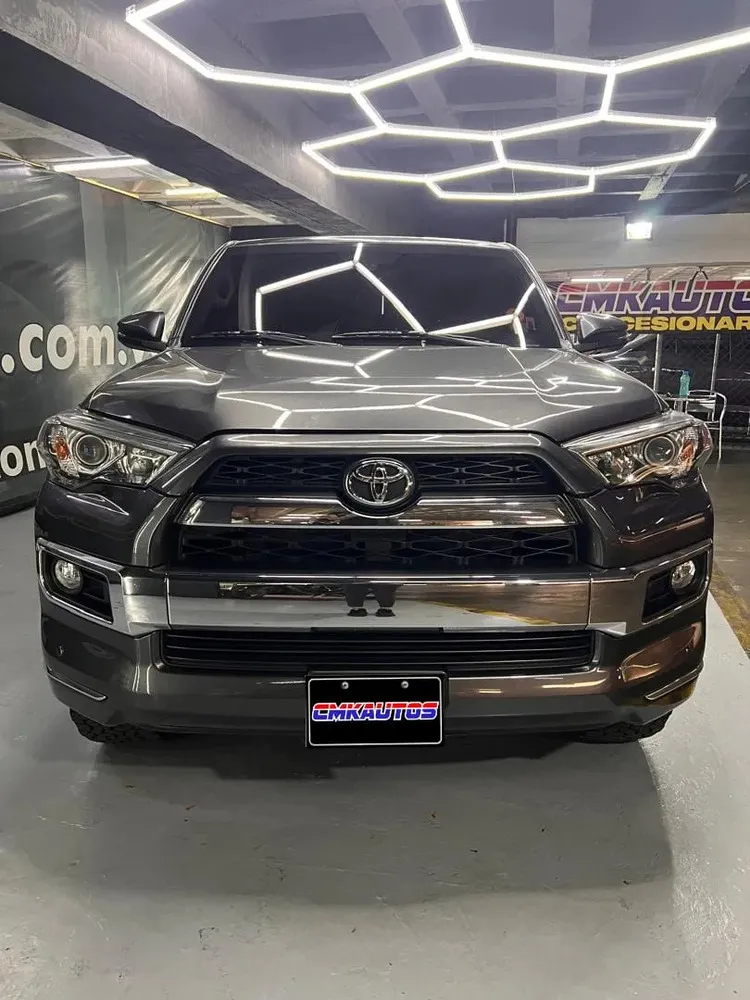 Vista 3 del vehículo: Toyota 4Runner