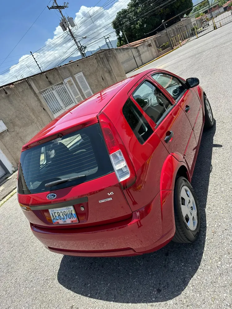 Vista 6 del vehículo: Ford Fiesta