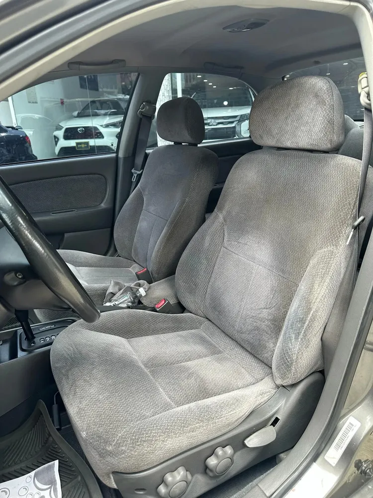 Vista 7 del vehículo: Kia Spectra