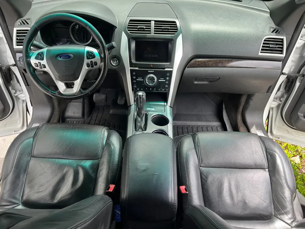 Vista 11 del vehículo: Ford Explorer