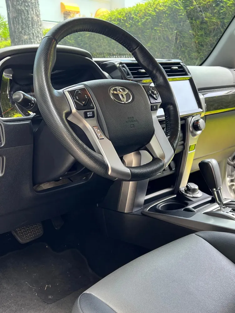Vista 16 del vehículo: Toyota 4Runner