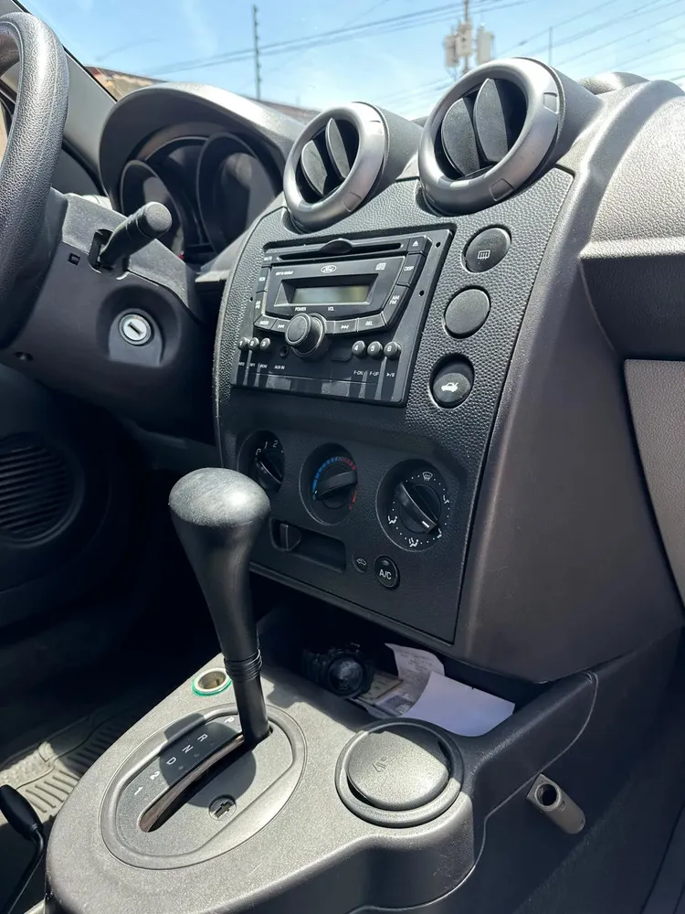 Vista 11 del vehículo: Ford Fiesta