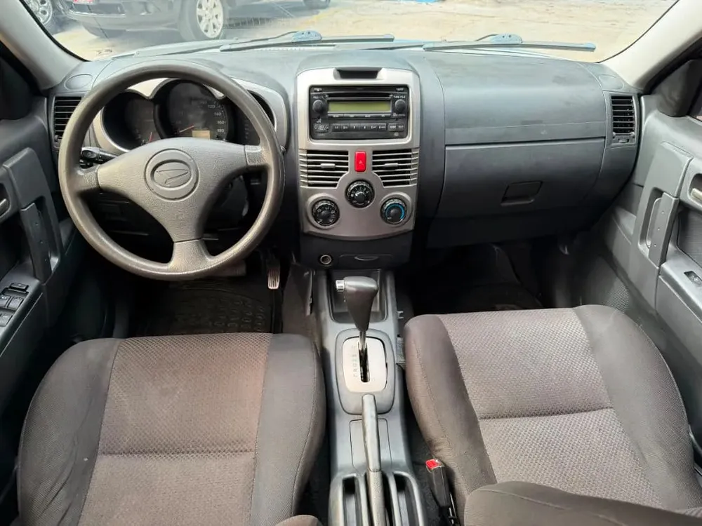 Vista 9 del vehículo: Daihatsu Terios