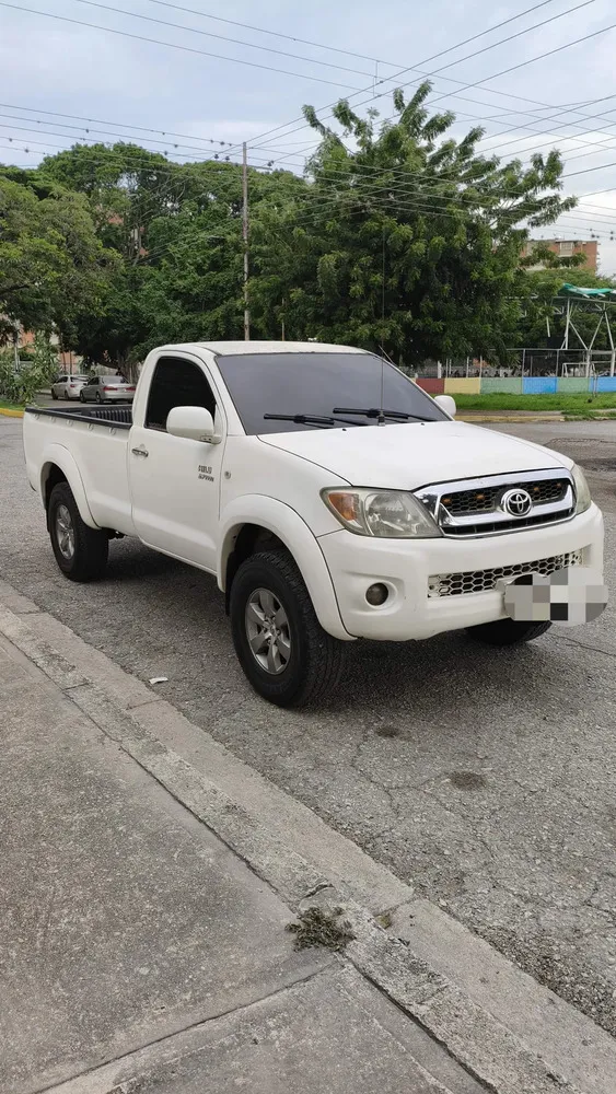 Vista 3 del vehículo: Toyota Hilux