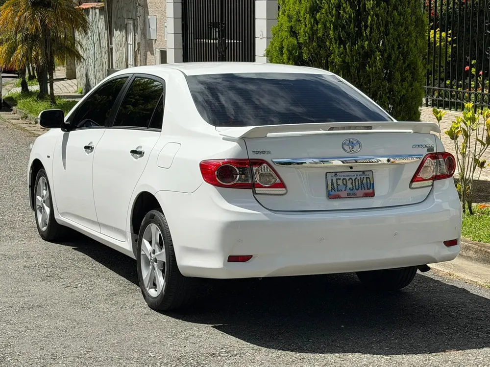 Vista 5 del vehículo: Toyota Corolla