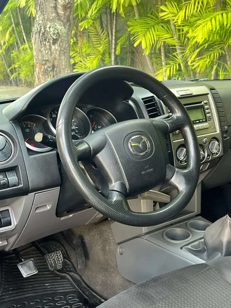 Vista 6 del vehículo: Mazda BT-50