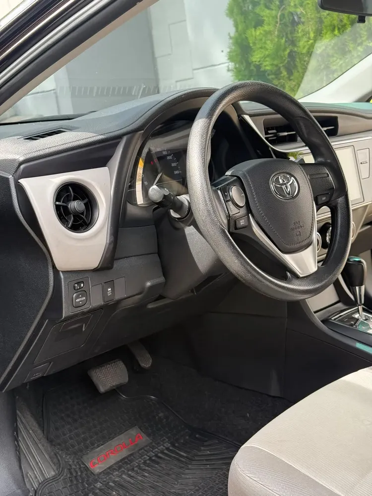Vista 12 del vehículo: Toyota Corolla