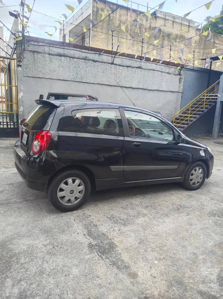 Vista 4 del vehículo: Chevrolet Aveo