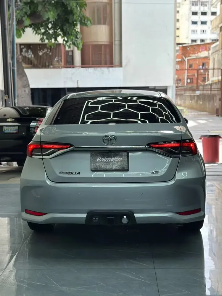 Vista 13 del vehículo: Toyota Corolla