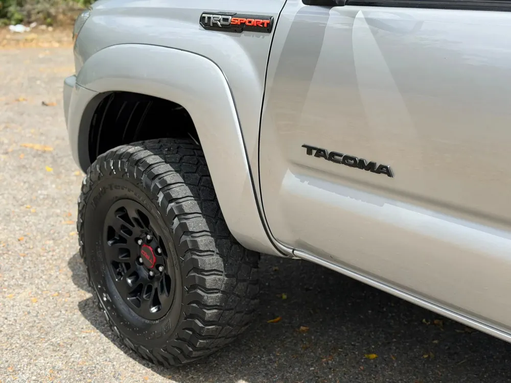 Vista 6 del vehículo: Toyota Tacoma