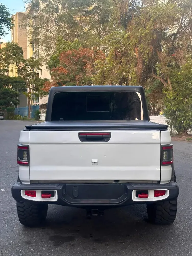 Vista 5 del vehículo: Jeep Gladiator