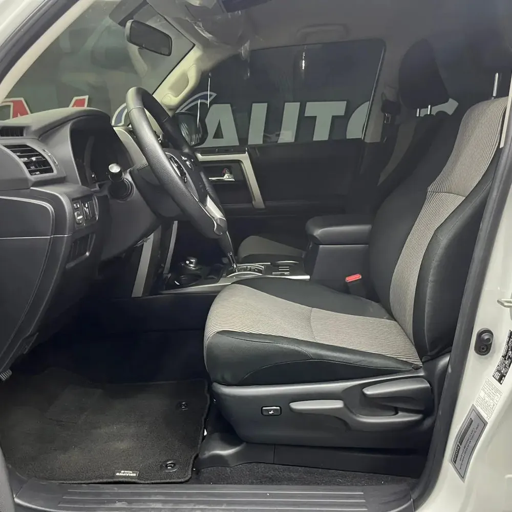 Vista 7 del vehículo: Toyota 4Runner