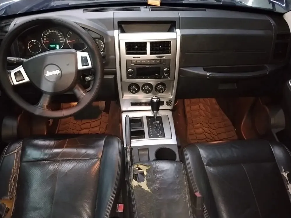 Vista 10 del vehículo: Jeep Cherokee