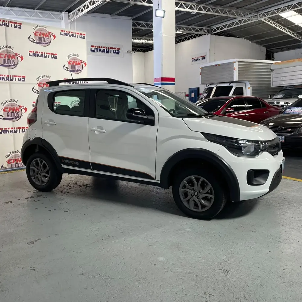 Vista 8 del vehículo: Fiat Mobi