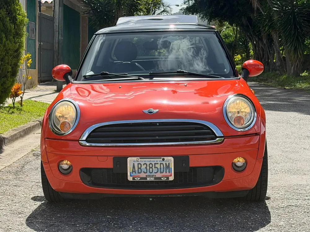 Vista 3 del vehículo: Mini One