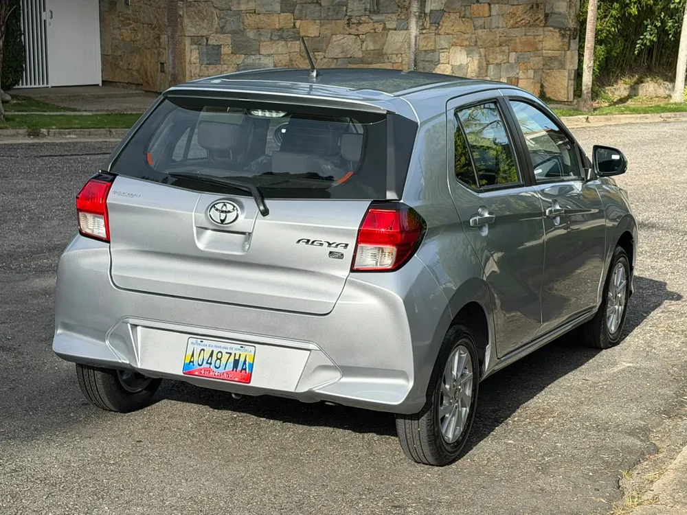 Vista 5 del vehículo: Toyota Agya