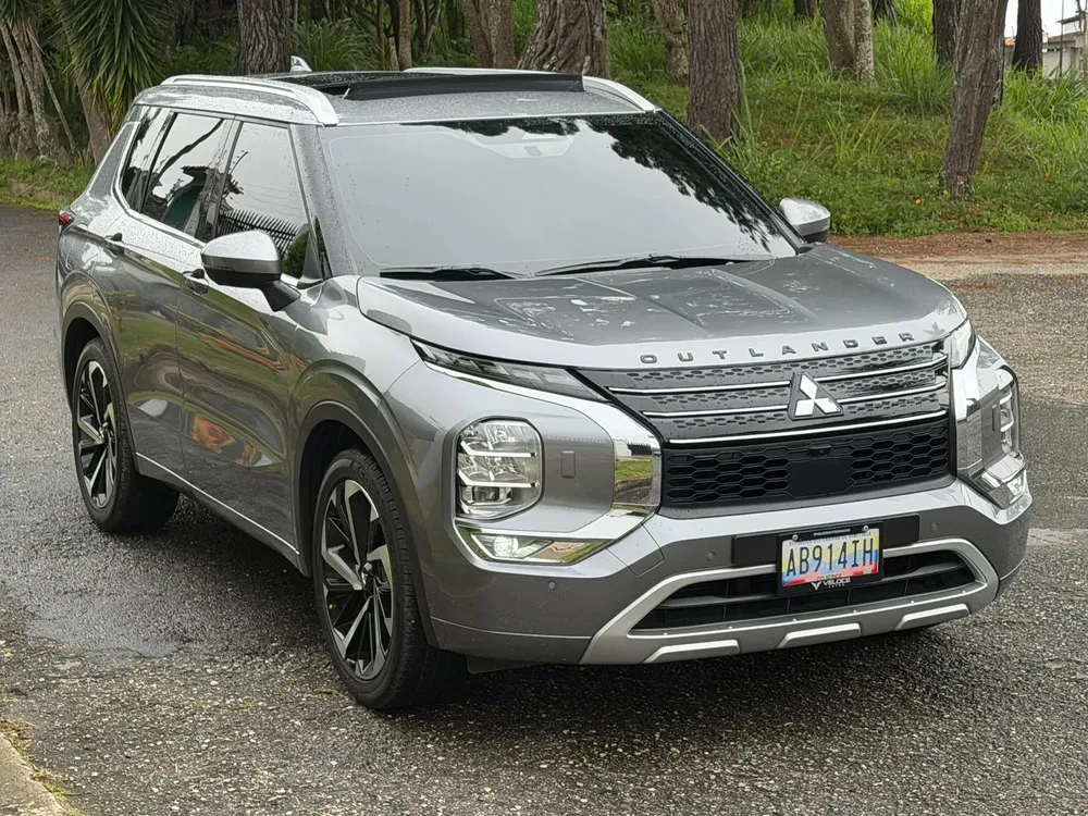 Vista 2 del vehículo: Mitsubishi Outlander