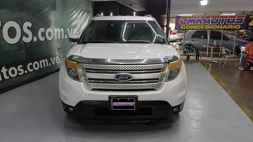 Vista 2 del vehículo: Ford Explorer
