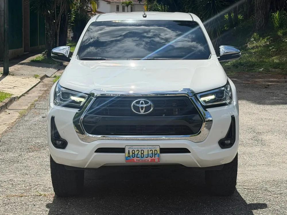 Vista 5 del vehículo: Toyota Hilux