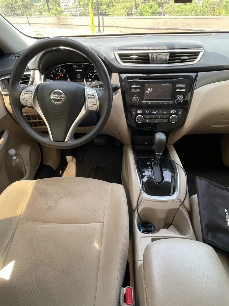 Vista 10 del vehículo: Nissan Rogué