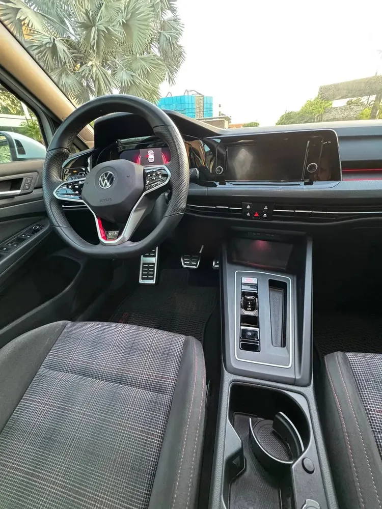 Vista 12 del vehículo: Volkswagen Golf