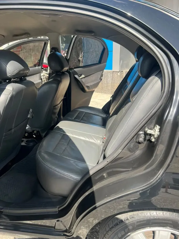 Vista 5 del vehículo: Chevrolet Aveo