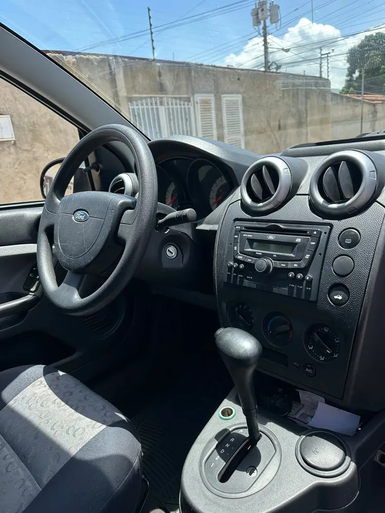 Vista 12 del vehículo: Ford Fiesta