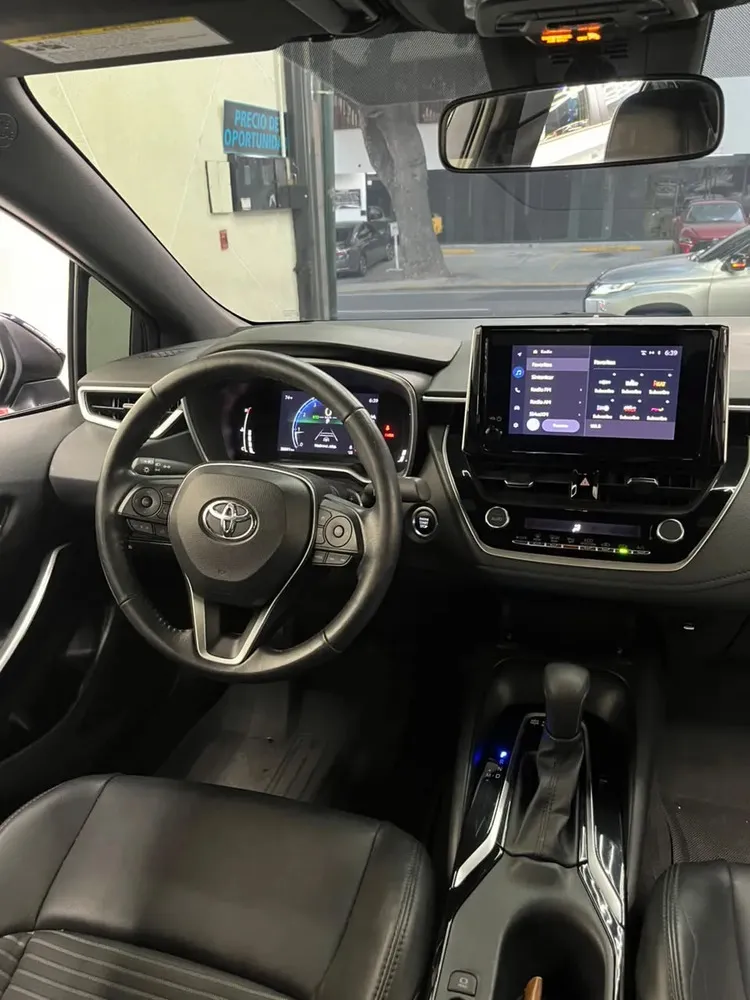 Vista 7 del vehículo: Toyota Corolla